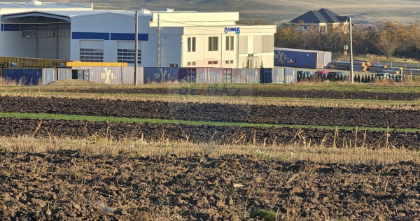 Teren extravilan 6,100mp Stroiesti / Soseaua DN17, Suceava