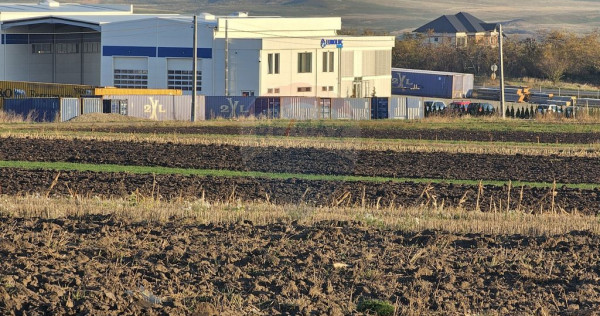 Teren extravilan 6,100mp Stroiesti / Soseaua DN17, Suceava