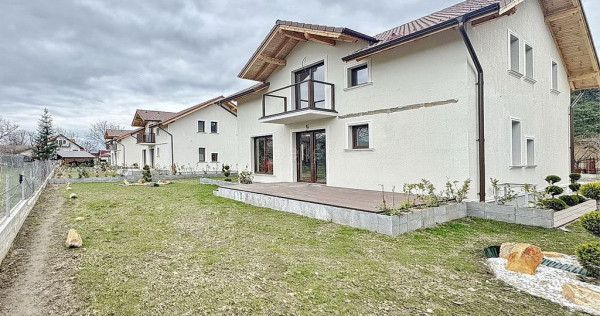 Complex cu acces limitat, retras de traficul urban