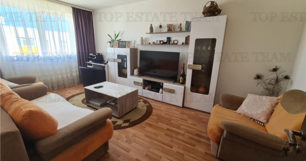 Apartament 2 camere centrala proprie, boxa si loc de parcare