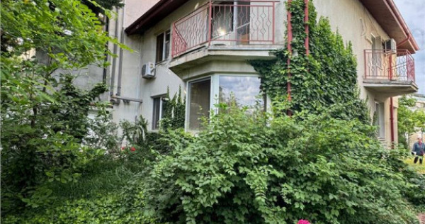 Lac Baneasa, Herastrau , proprietate compusa din 2 vile