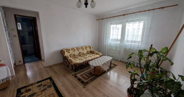 Bucovinei-Lizuca- 3 camere- bloc din 1982