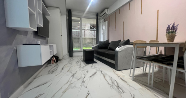 Mamaia Nord Studio 2 camere renovat, 50 m de mare, se accept