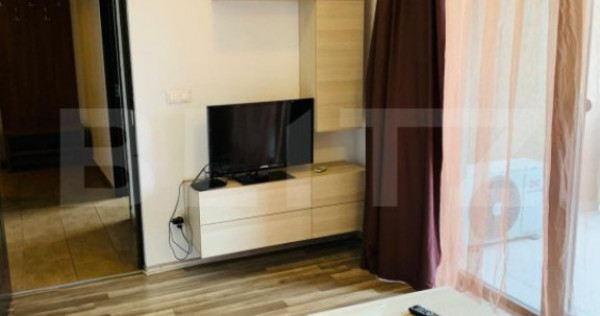 Apartament de vanzare, cu 2 camere, 54 mp, zona Cuza Voda