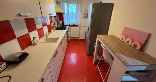 Apartament tip penthouse de , etaj 3 (mansarda) Penny Obor