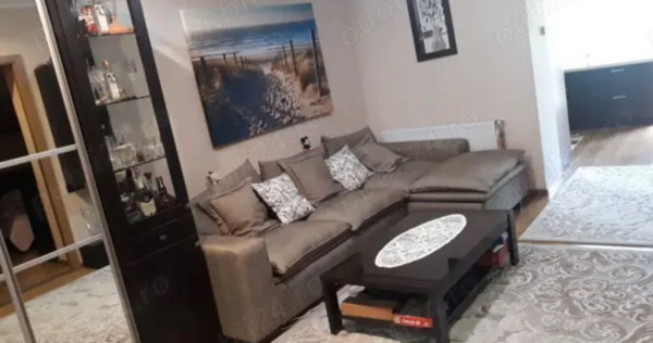 Apartament 2 camere,decomandat - zona Poiana Brasov.