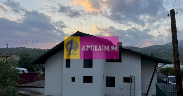 Vilă de v&acirc;nzare &icirc;n Comarnic