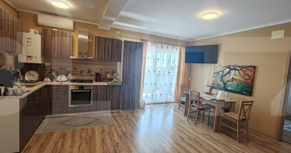 Apartament de vanzare, cu 3 camere, 59 mp, zona Ciarda Rosie