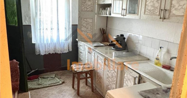 APARTAMENT CU 4 CAMERE,VOIVOZI