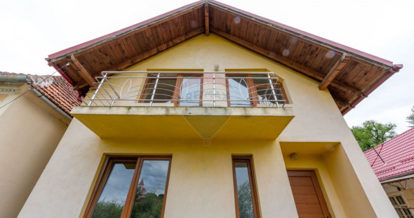 Proprietate compusă din două case si teren 378 mp Purc?...