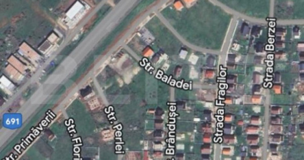 Teren intravilan 750 mp, front 18 ml. Giarmata!