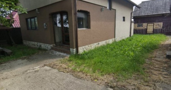 Casa + teren 2600mp, zona Horodnic de Sus, Radauti