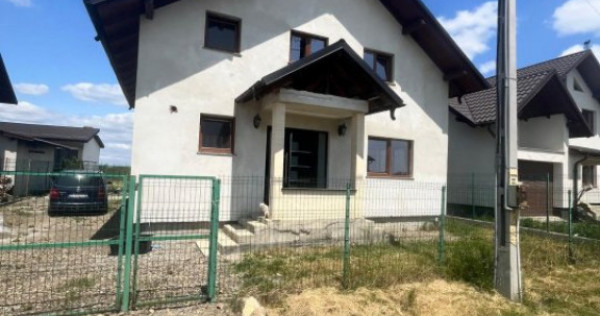 Casa individuala 200 mp, teren 600 mp, Radauti