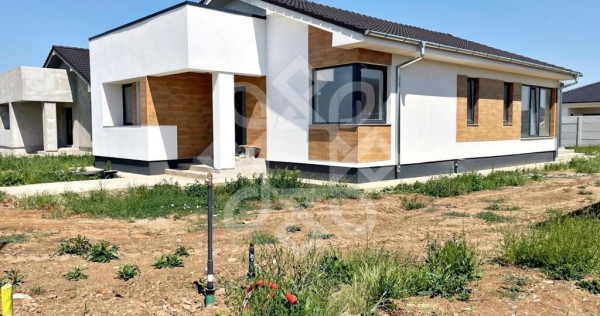 Casa noua cu teren 500 mp in Santandrei
