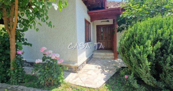 Casa situata în Peștișani -Boroșteni