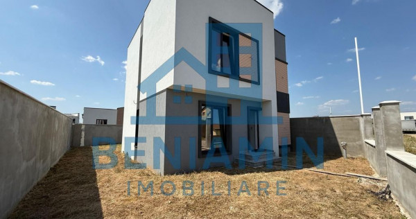 Casa P+1 Selgros-3 Dormitoare-2 Bai-Living-Bucatarie-250m...