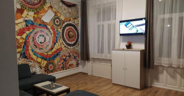 1 camera langa Facultatea de Medicina