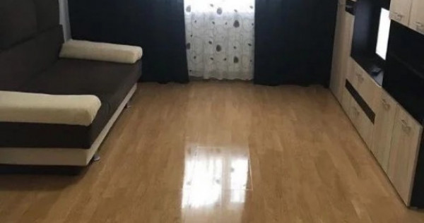 1 camera in zona Dacia