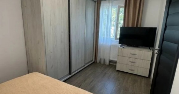 1 camera in zona Medicinei