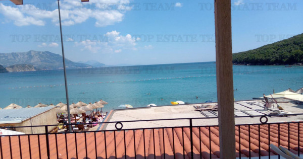 Hotel de in Budva Muntenegru