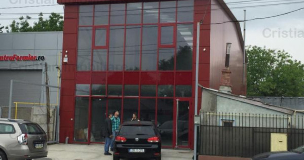 Spatiu prezentare-depozitare suprafata 400 mp artera ultrac