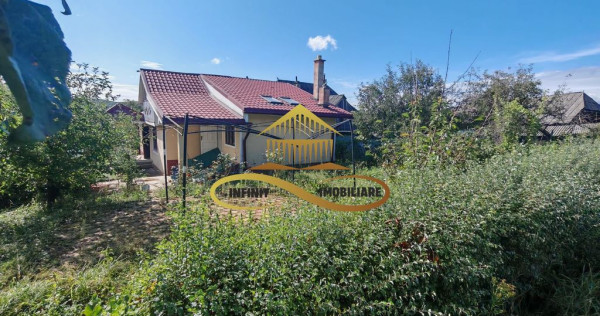 Casă din cărămidă cu 4 camere &ndash; Sat Grigoreni, apro...