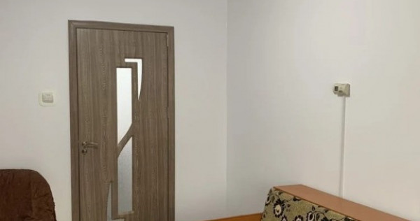 1 camera in zona Girocului