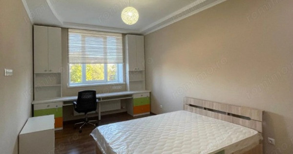 2 camere in zona Lipovei