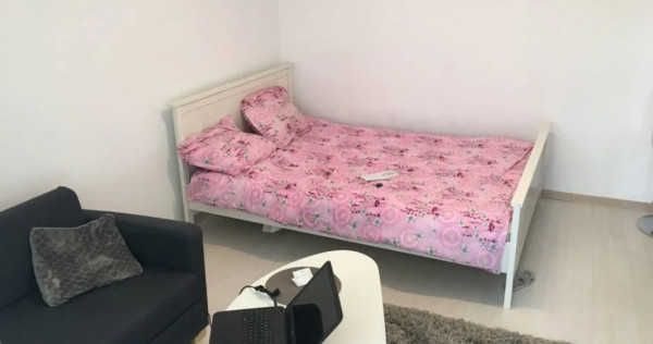 1 camera in zona Lipovei