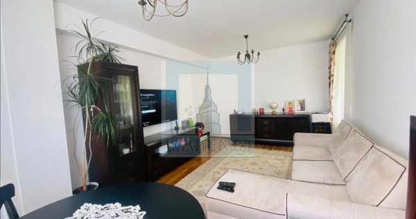 De vanzare apartament 3 camere/ zona Bartolomeu Avantgard...