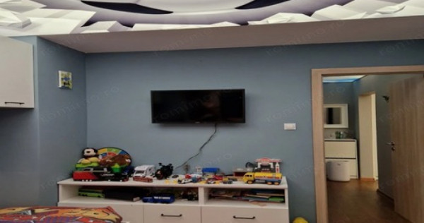 3 camere in zona Torontalului