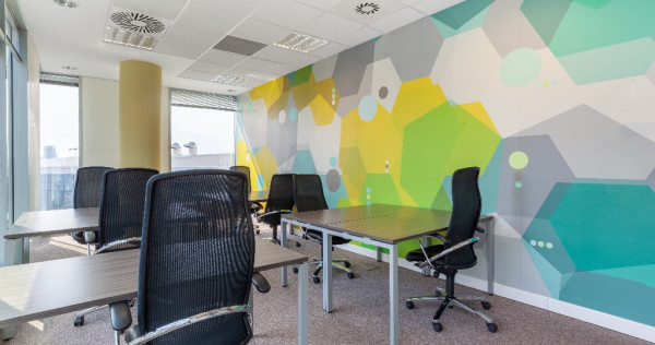 Alăturați-vă unui mediu de co-working cooperativ în Regus Floreasca