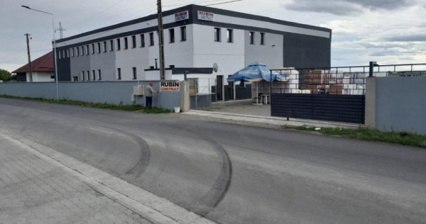 Hala industriala/Depozit/Business de vanzare, Roman 8120 mp,