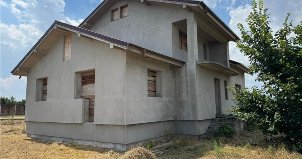 Casa P 1 la rosu (caramida) de in Golesti