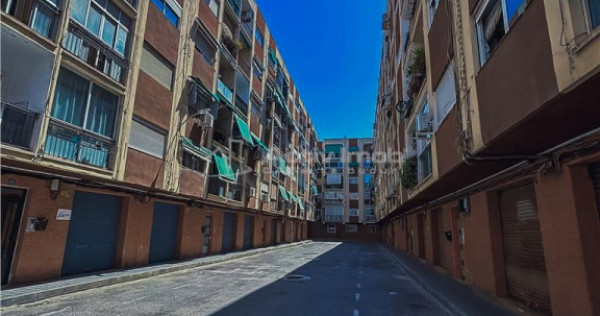 SPANIA - ALICANTE - Carolinas - 3 dormitoare - 85 mp