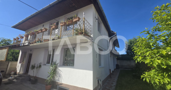 Casa de vanzare 260mp 7 camere curte 113mpu zona Trei Stejar