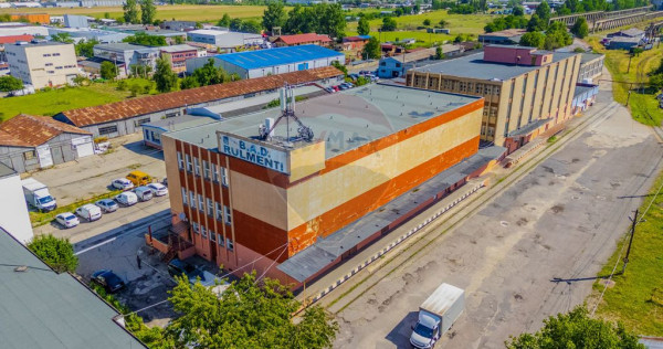 Hală industrială 800 mp de inchiriat | BRASOV | COMISIO...