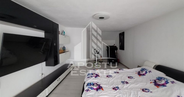 Casa individuala la intrare in Sag, teren de 1.800 mp, co...