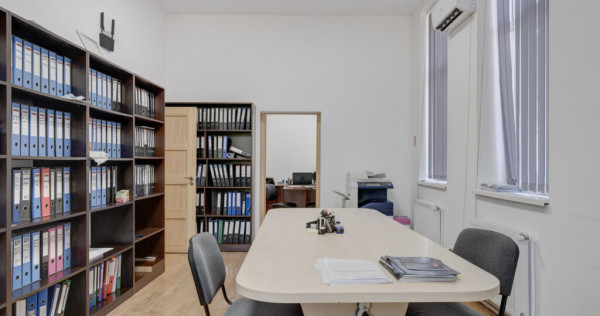 De spatiu birouri si depozitare, teren Danubiana