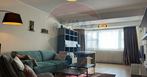 De vanzare apartament de lux pe Blvd. Decebal