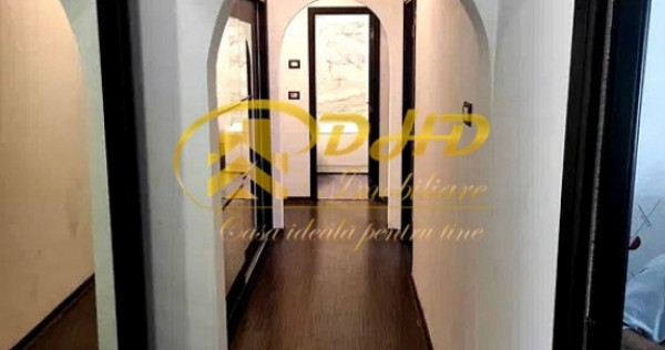 Apartament zona Alexandru cel bun