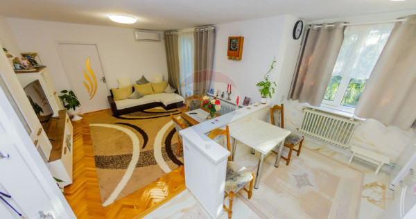 ULTRACENTRAL- apartament 3 camere cu garaj