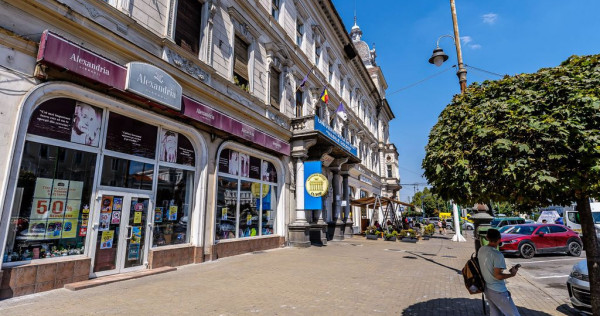 PRET NOU! Apartament 2 camere - Etaj 1 - Palatul Neumann ...