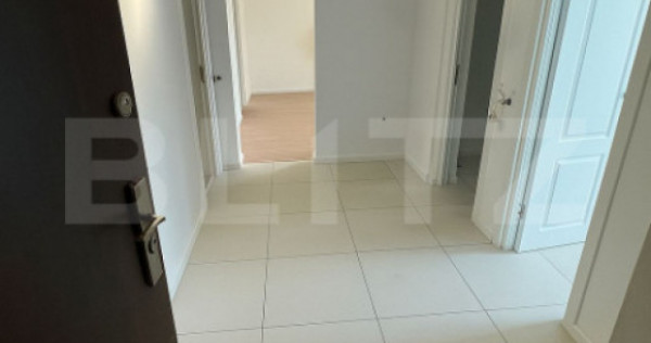 Apartament 3 camere, 65 mp, zona Policlinica