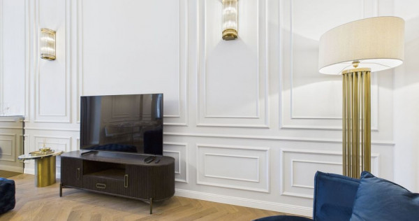 Apartament de lux cu 2 camere Ultracentral