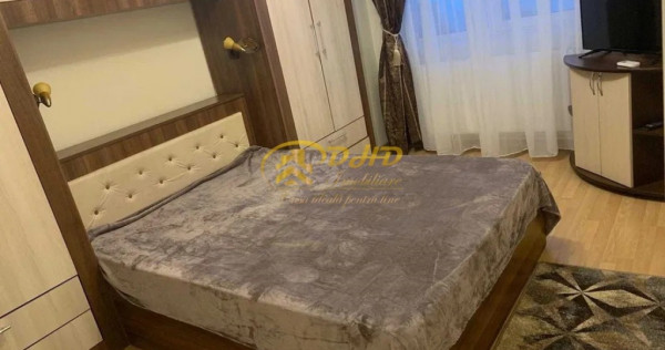 Apartament 3 camere Centru