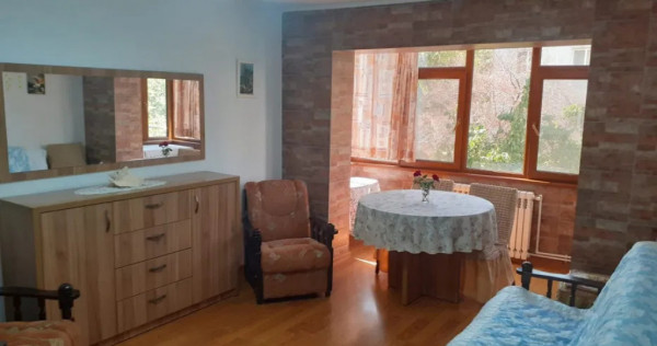 Apartament 3 camere de &icirc;nchiriat &icirc;n Tomis Nord, aproape de