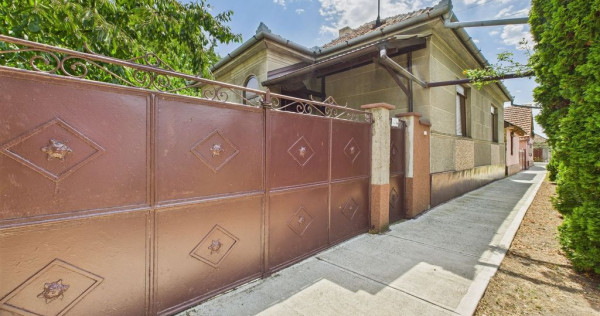 Casă, Com.Iratoșu. Jud.Arad