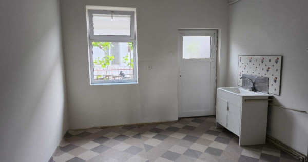 Ap 1 cam -Marasti-zona Blocul Spray