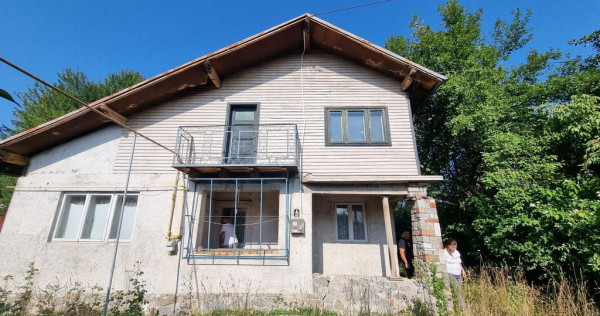 Casa zona centrala Breaza